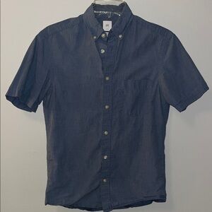 H&M Casual Button Down Shirt - XS